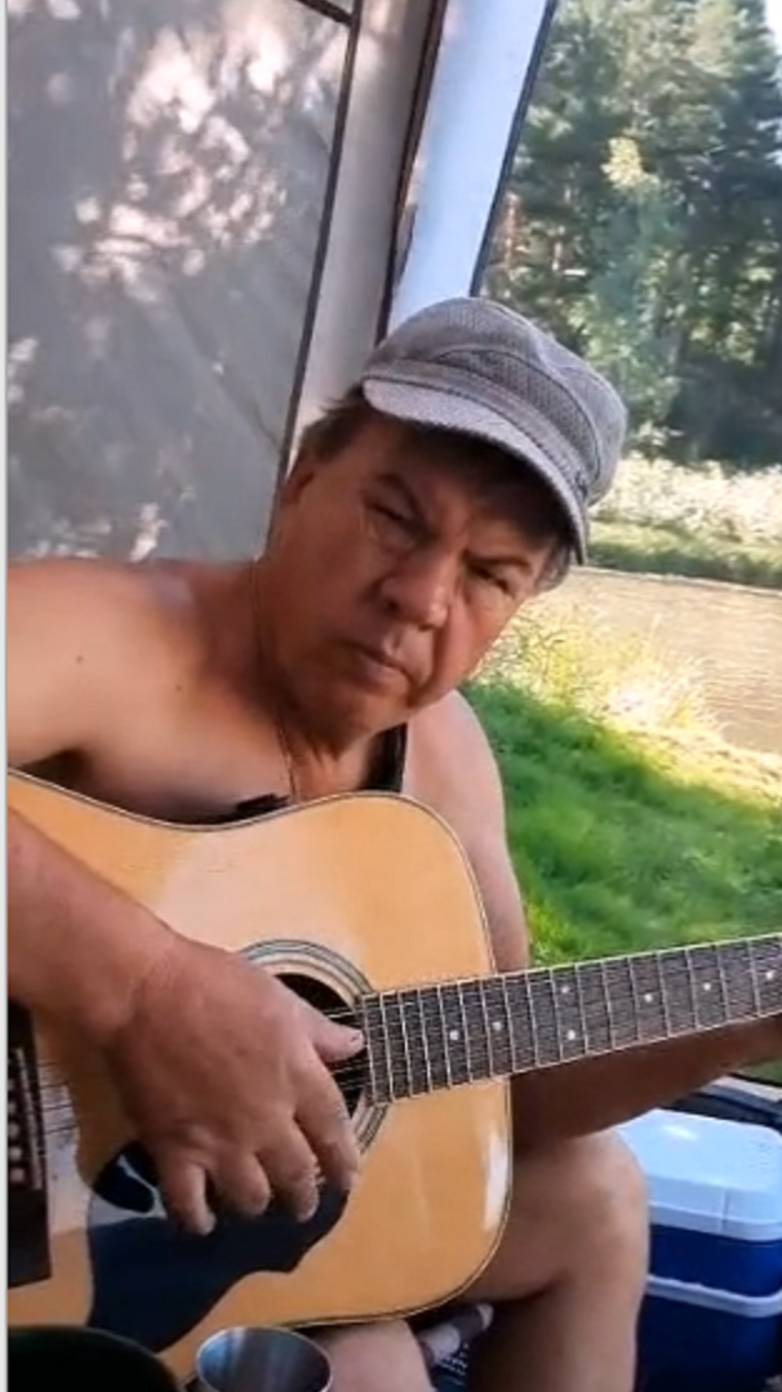 Поёт Юрий Дзюба на Золотом Китате часть 3. смотреть онлайн