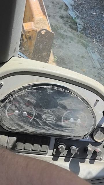 Как быстро понять, что двигатель трактора устал #автобимгностика #трактор #экскаватор #спецтехника смотреть онлайн