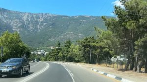 Ялта. По Севастопольскому шоссе в сторону ТЦ "Конфетти". Море. Цикады. 26.07.25. Крым. Crimea. Yalta