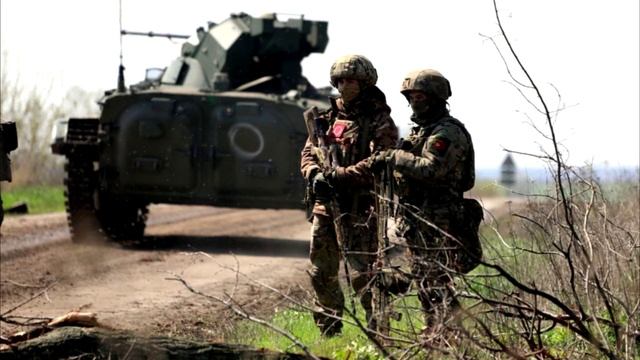 КОМАНДИРОВКА НА ВОЙНУ👍(гр.Положительный заряд)👍👍👍 смотреть онлайн