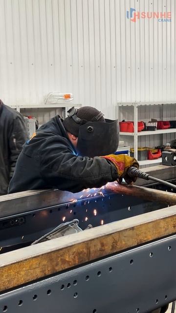 РАБОЧИЙ ПРОЦЕСС В ЦЕХУ ⚙️ #shorts #техника