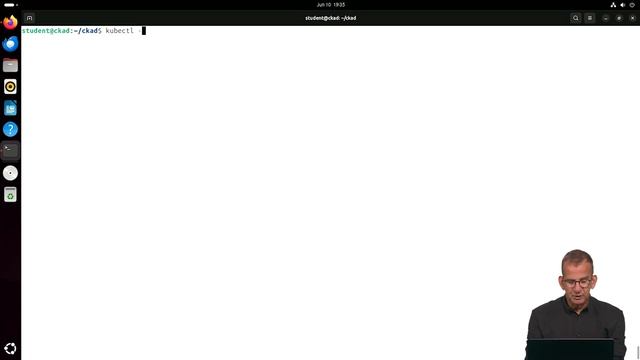 006. 4.5 Running Your First Application смотреть онлайн