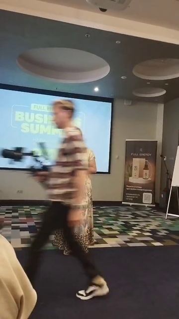 Татьяна Валеева заработала 1 млн рублей за месяц! смотреть онлайн