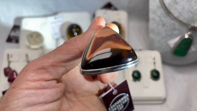 САМОЦВЕТЫ С СЕКРЕТОМ 💎06.08.2025 смотреть онлайн