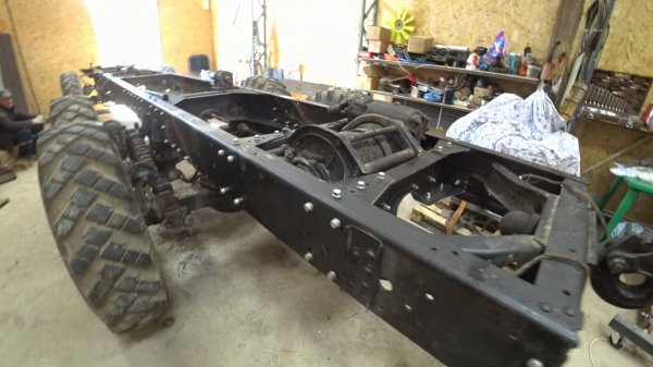 Перенос оси балансира, установка лебёдки в заднюю часть рамы!