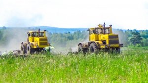 Кировцы К-701 на обработке наших полей.