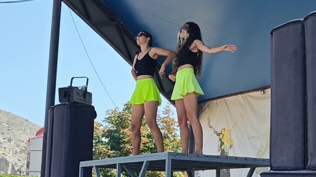 Крым..Аквапарк.Судак.Аквадискотека смотреть онлайн