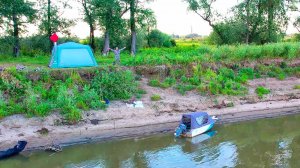 Урррра! Рыбалка на Лисьем Острове с Ромкой! Две ночи на Оби, жарим сазана, ловим на закидушки!