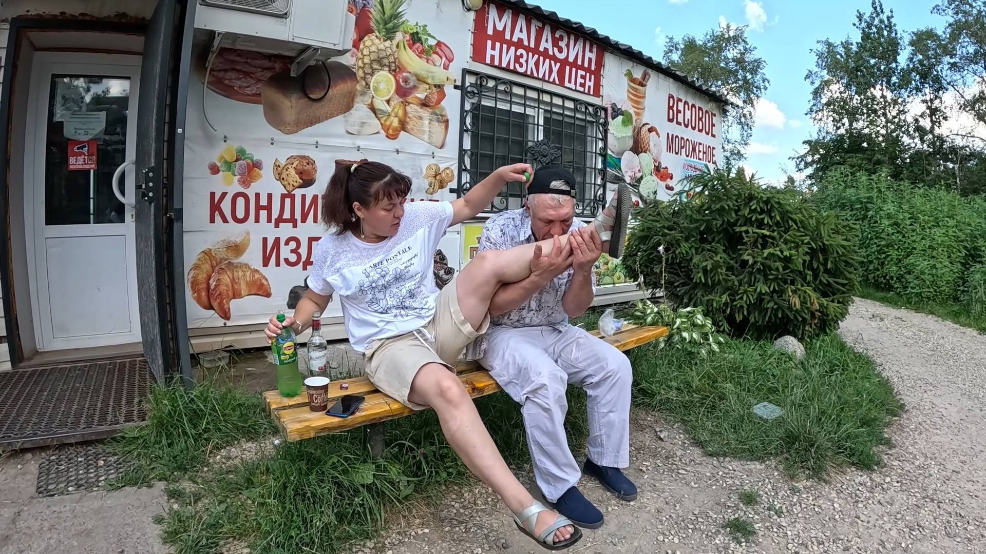 Сечин со Сковородой отдыхают 364 дня, Парадный разбив, зэковское воспитание, Лавочные страсти' смотреть онлайн