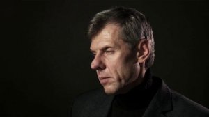 Выставка останков гигантского человека. Александр Белов