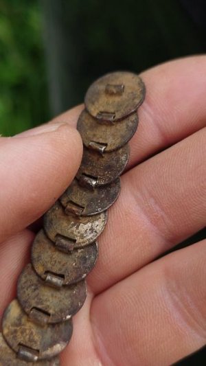 Старинный серебряный браслет из речки