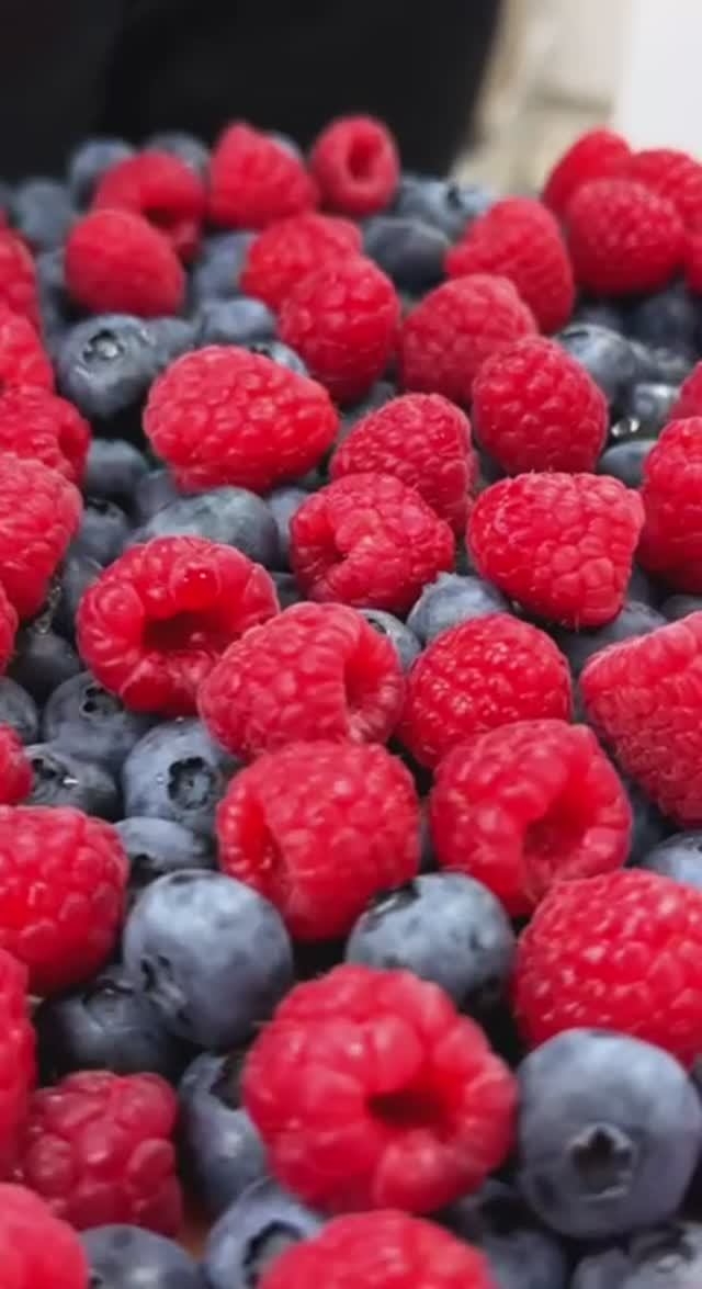 🎂 Торты на заказ в Краснодаре 🎂 - Корж и Крем - +7 (918) 017-66-00