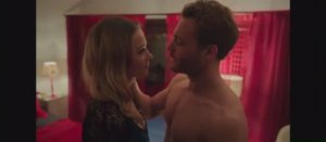 Керем Бюрсин и его партнёрши