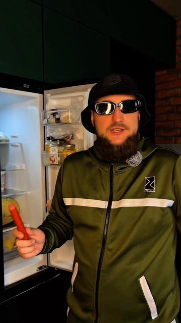 А это че вообще за соцсеть такая работает?