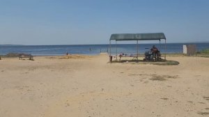 Обстановка на пляже в поселке Сенной Таманский залив 28 июля 2025