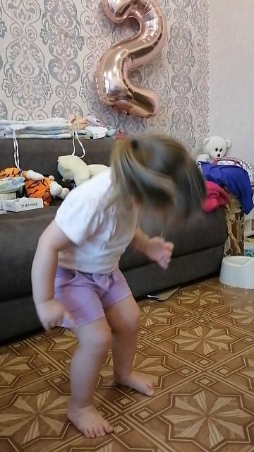 Kira.V ROCK смотреть онлайн