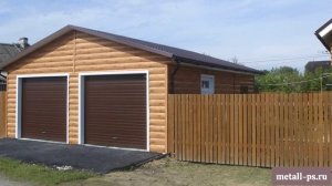 Металлический сайдинг для отделки гаража.