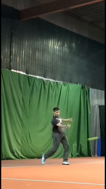 Тренеры играют