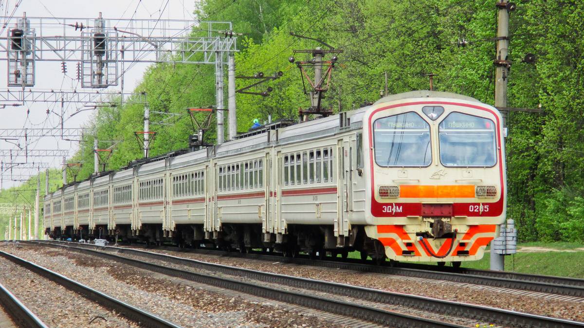 ZdSimulator. Киевское направление МЖД. Москва - Бекасово -1. Рейс 6465. ЭД4М 0285 смотреть онлайн