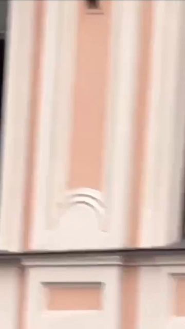 Шокирующие виды из окон домов Санкт-Петербурга #недвижимость #видизокна #шок #окно #девушкастримит смотреть онлайн