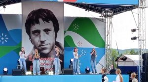 Мы говорим не штормы, а шторма - Красноярск поет Высоцкого - Центральная набережная 2025-07-25