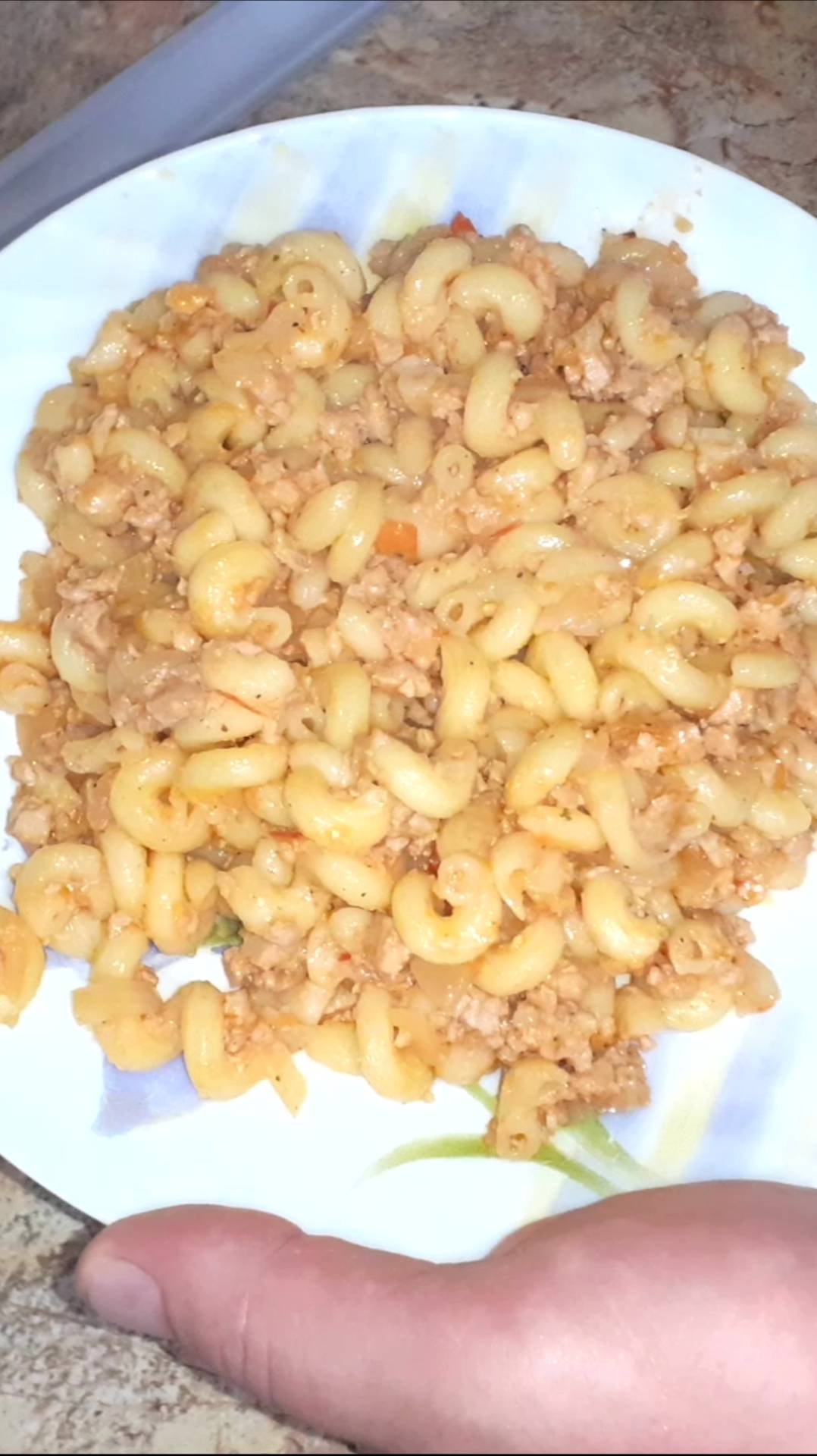 Рецепт вкусного ужина. Макароны с фаршем томатным соусом и луком смотреть онлайн