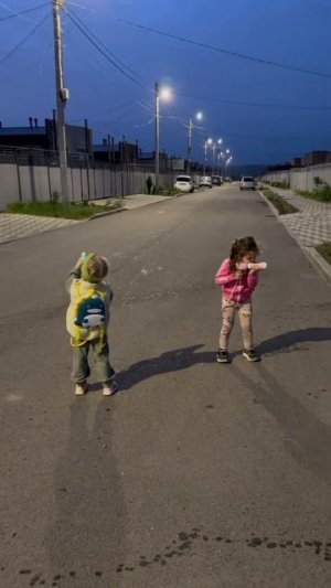 Осторожно: вооружены и очень весёлые!❤️#смех #лето #весело #девушка #дети #доча #подружки