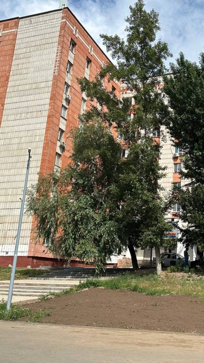 Продается квартира Амирхана 12А