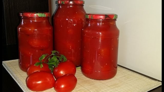 Вкуснейшие Помидоры в собственном соку! Шикарный рецепт помидоров на зиму! смотреть онлайн