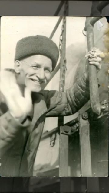 Дунаев Петр Петрович машинист первого паровоза, прибывшего в Воркуту, 1943 год