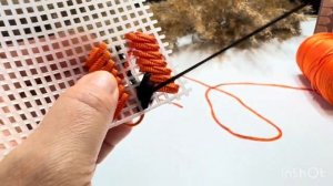 мк видео урока нового узора вышитого на пластиковой канве ленточным шнуром #канва