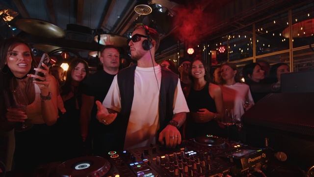 Alexey Union - Live Set F11 12.04.2025 смотреть онлайн