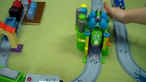Interactive Chuggington MASSIVE Train Set With Brewster & Old Puffer Pete.mp4