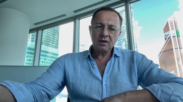 Санкции не работают, но рубль опустят на 10%