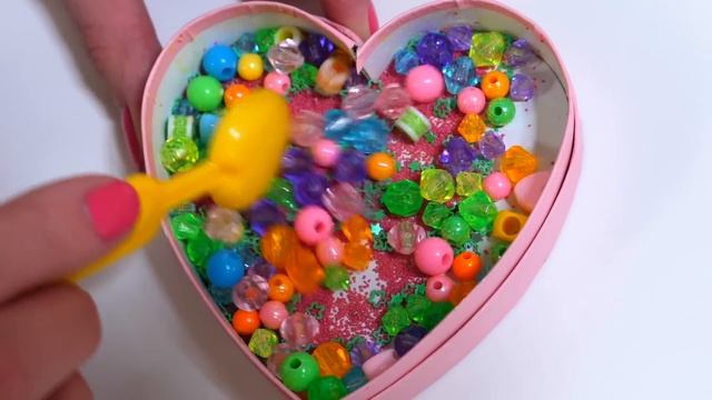 Свинка Пеппа и воздушный пластилин. Готовлю игрушкам какао с зефирками. Видео про игры в игрушки