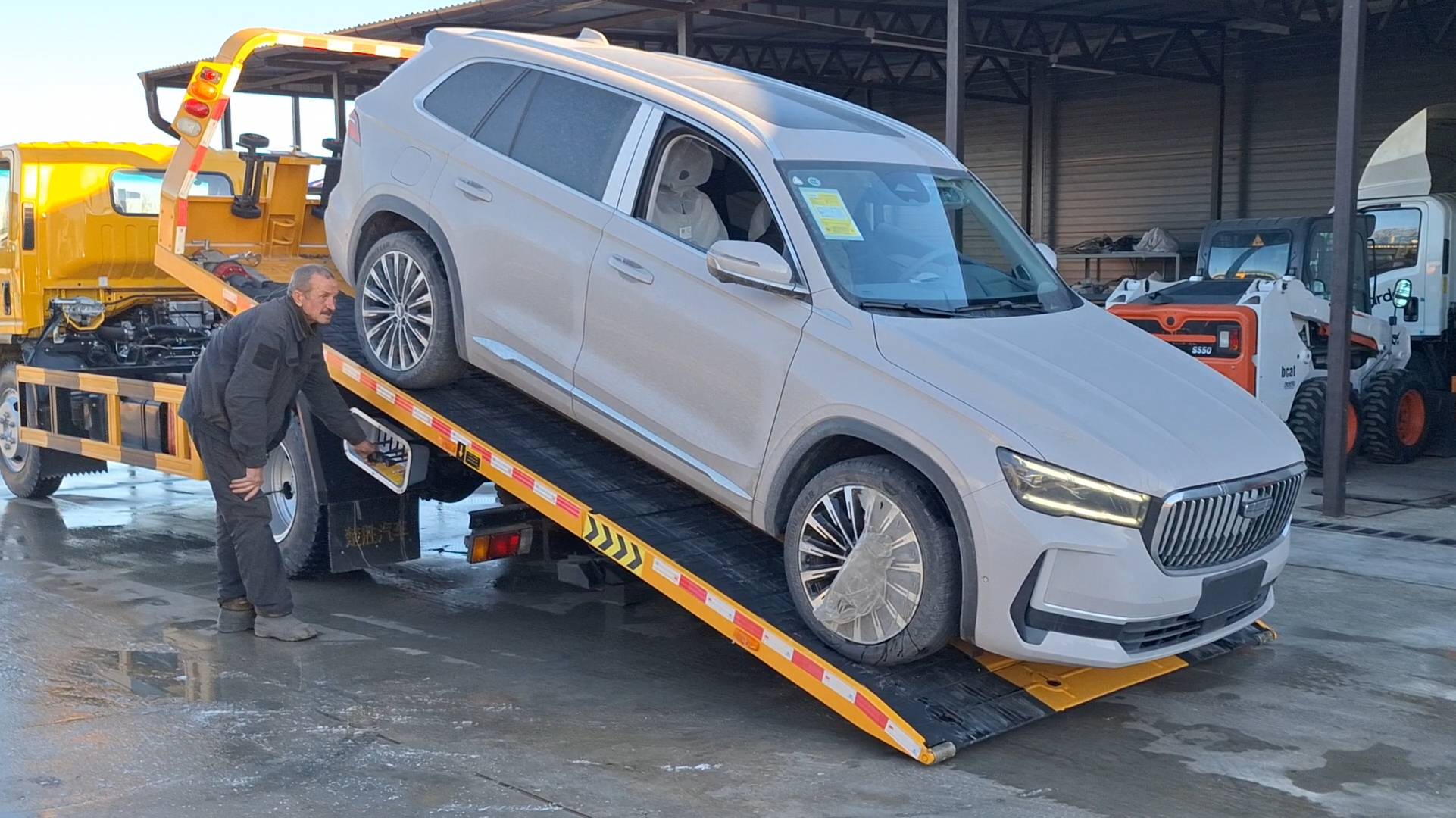 Любой легковой транспорт под заказ из Китая от компании Милларда смотреть онлайн