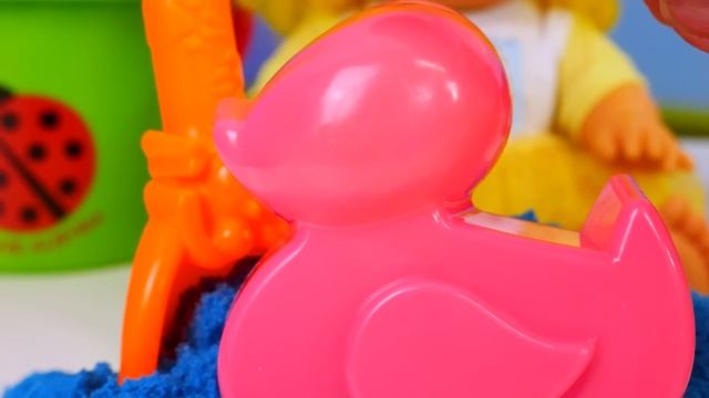 Мой детский сад — Куклы Беби Бон и кинетический песок — Игры в дочки матери для малышей смотреть онлайн