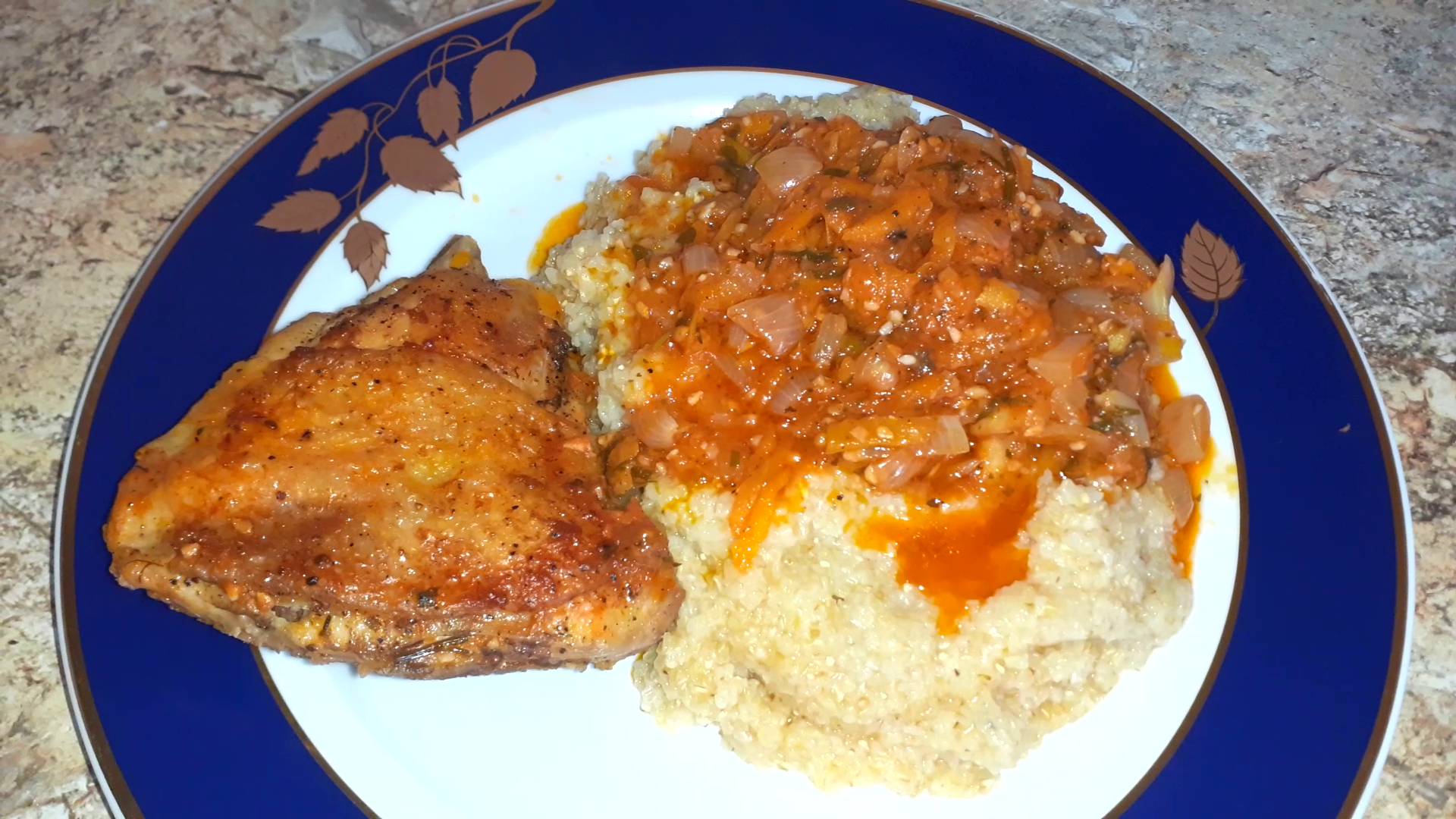 Курица в томатно чесночном соусе с овощами. Рецепт вкусного ужина. Блюдо из курицы. смотреть онлайн