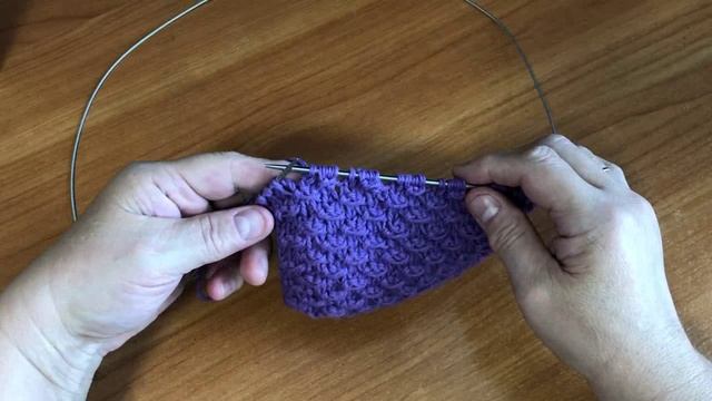 Сегодня повяжем с вами стёганный узор спиами смотреть онлайн