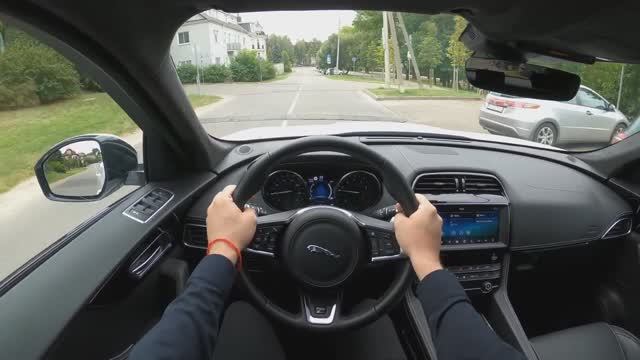 Jaguar F-Pace 250 л.с. R-Sport POV Test Drive смотреть онлайн