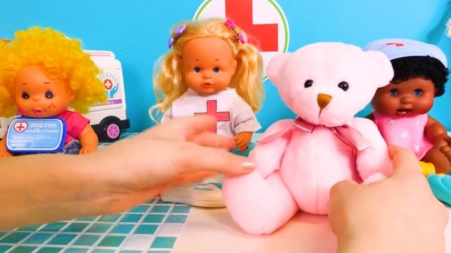 Мой детский сад – Игра в доктора – Игры для детей и куклы пупсы Беби Бон смотреть онлайн