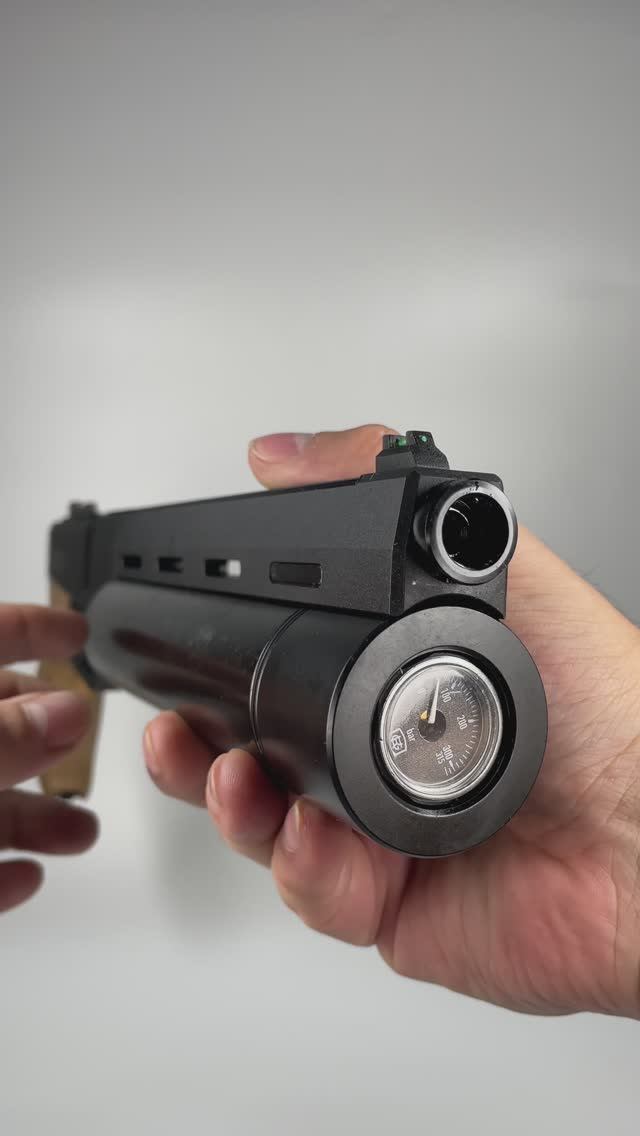 Пневматический пистолет Krugergun Корсар 5.5 мм (240 мм, d42, с манометром)