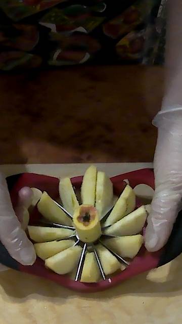 ОЧЕНЬ БЫСТРЫЙ способ нарезки ЯБЛОК для зимних заготовок.