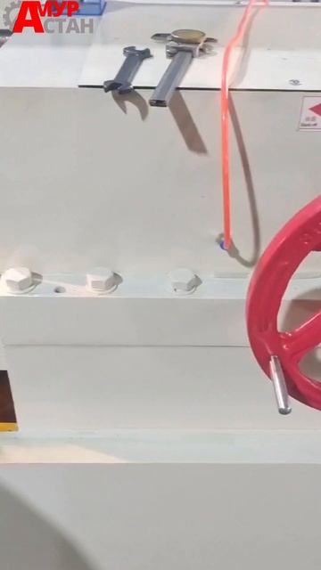 Обзор работы резьбонарезного станка CERTON z28-280 смотреть онлайн
