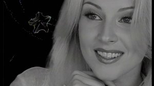 ﹤Я тебя никому не отдам﹥1998г.Елена Панурова Сл. муз. С.Трофимов. Реж.клипа О.Гусев. Опер.М.Осадчий