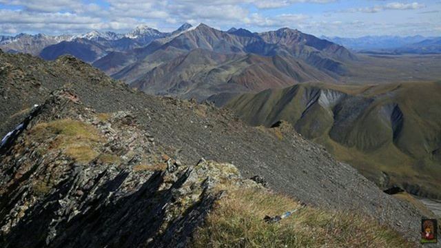 Владимир Высоцкий - Лучше гор, могут быть только горы смотреть онлайн