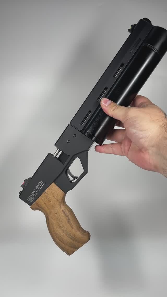Пневматический пистолет Krugergun Корсар 5.5 мм (240 мм, d42, с манометром, дерево)