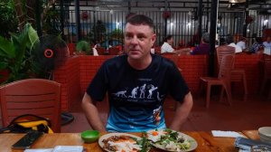 Обзор Duoc Binh Restaurant. Съел не зная что!