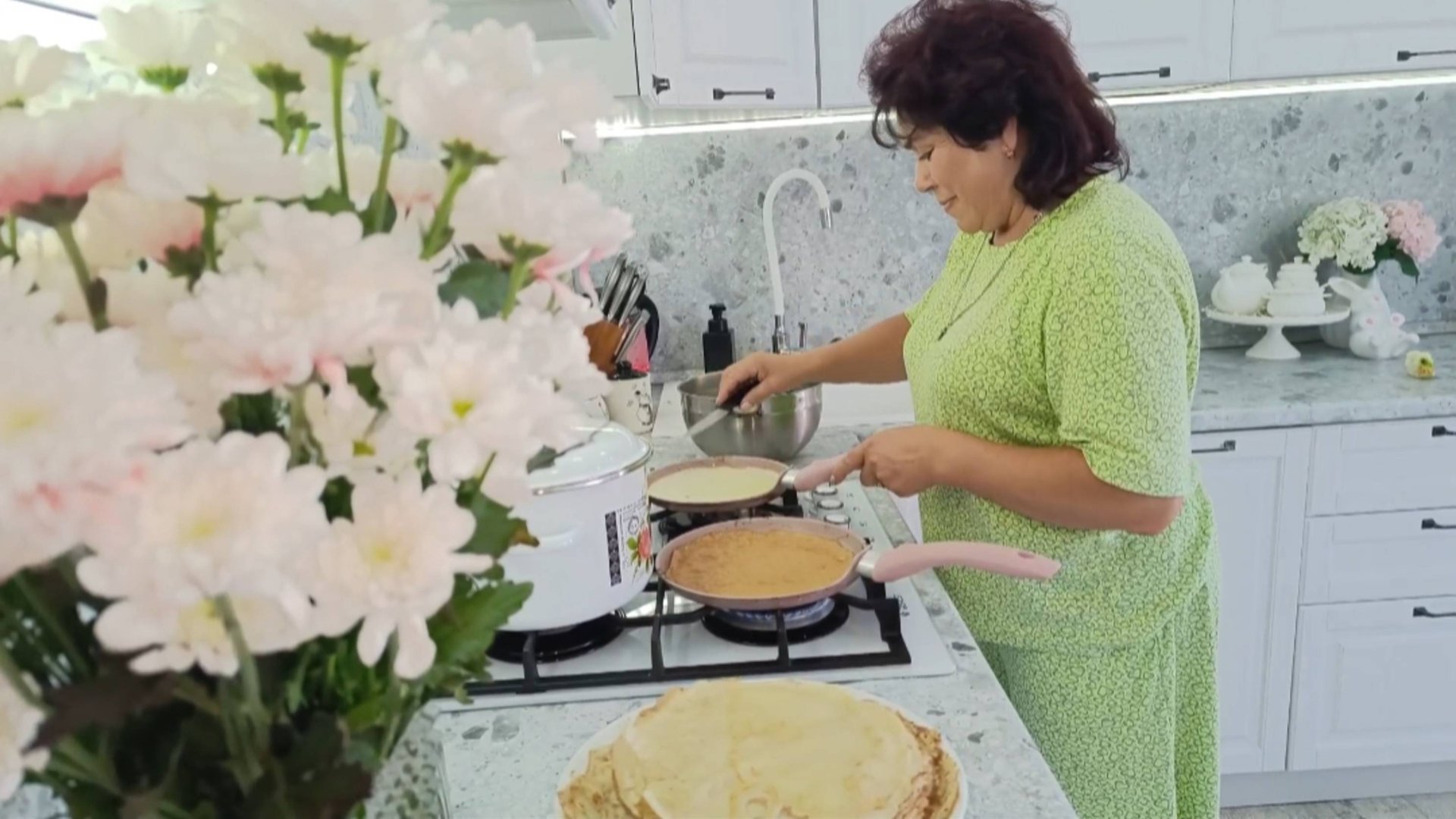 ПОЕЗДКА В СОЛЬ ИЛЕЦК/БЕЛКА ЗАБОЛЕЛА/ХОРОШО ЖИТЬ,МАМА РЯДОМ! смотреть онлайн