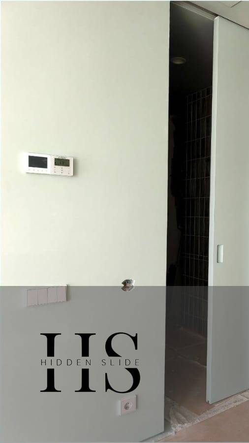 Пенал HS: работа системы доводчик-отталкиватель